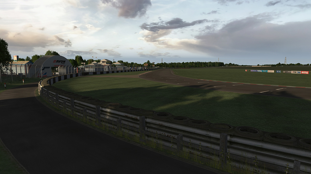 Caterham Academy 2020, Castle Combe 2022